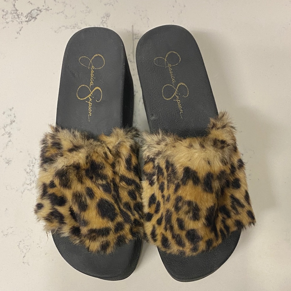 Jessica Simpson Black and Leopard Faux Fur Platform Mules - Picture 2 of 4